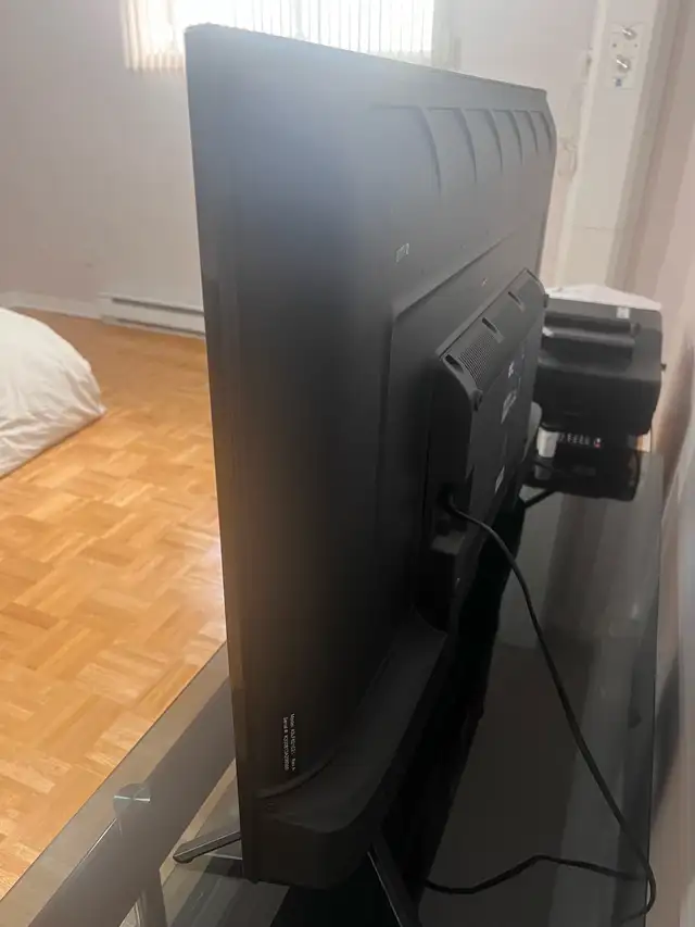 Toshiba 43-Inch Smart 4K UHD Fire TV in TVs in City of Montréal - Image 5