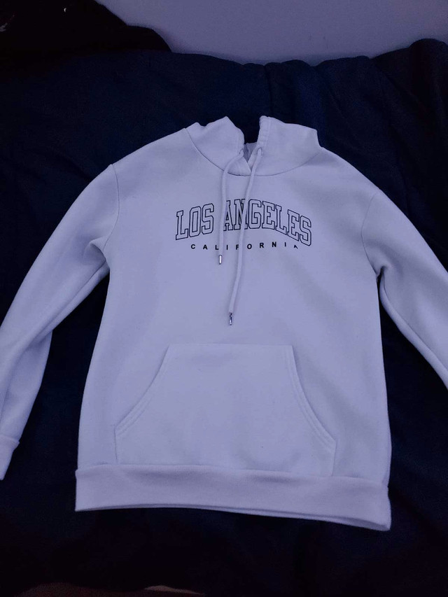 Hoodies and half zip up sweater in Clothing, Shoes & Accessories in Oshawa / Durham Region