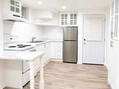 1-Bedroom Basement Apartment for Rent Clean and newly renovated 1-bedroom basement apartment availab...