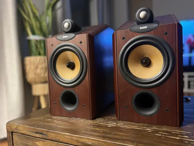 B&W Bowers and Wilkins CDM 1NT (Nautilus tweeters) Speakers in Speakers in Oshawa / Durham Region - Image 11