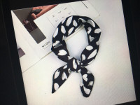 Foulard satin 50 cm