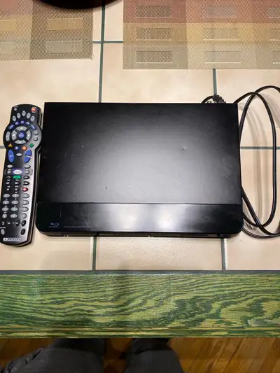 Phillips Blu-ray/ slyvania DVD player with HMDI plug and remote, View more