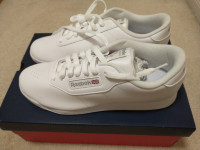 Reebook Princess classics, white leather shoes. Size 9 women.
