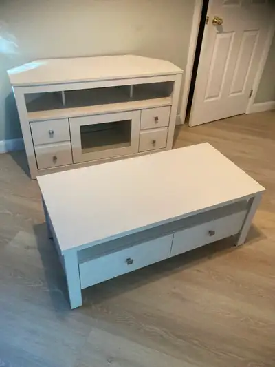 Meubles de télévision et table basse, View more