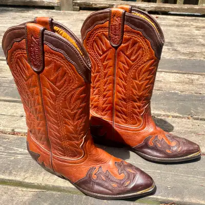 Women’s ~7.5 Vintage Leather Cowboy Boots, View more