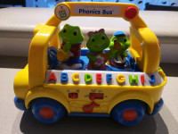 Vintage Leap Frog Learning Friends Phonics School Bus COMPLETE