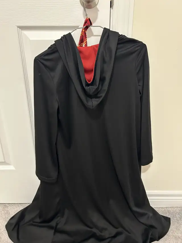 Harry Potter Outfit in Costumes in Oshawa / Durham Region - Image 3