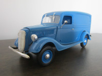 Plastic Model 1937 Ford Panel Delivery Van Revell 1/25 Scale