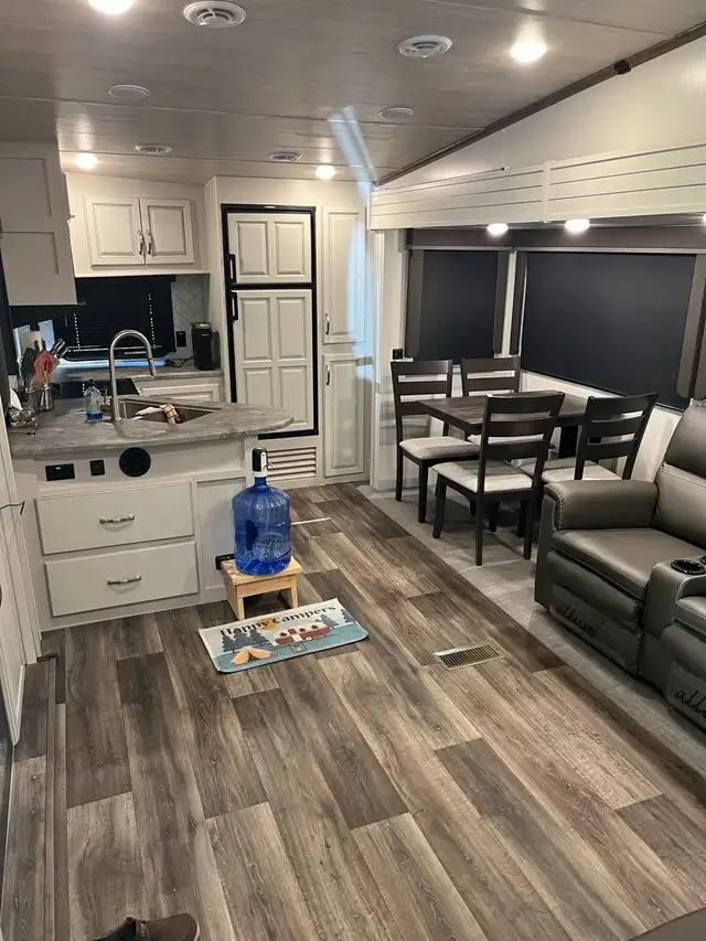 2022 Cougar 29RKS in Travel Trailers & Campers in Regina - Image 5
