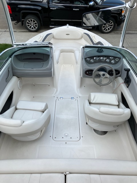 2004 Chaparral 190ssi in Powerboats & Motorboats in St. Albert - Image 7