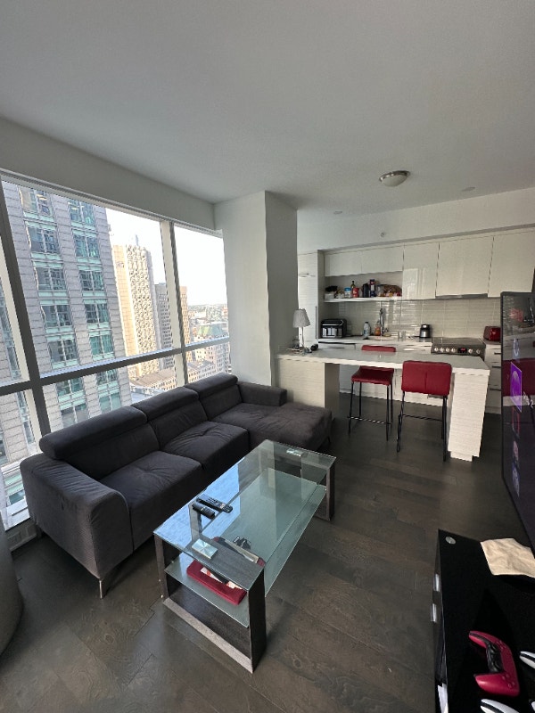 Fully furnished 2Bedroom Cozy Apartment Montreal Downtown Locations