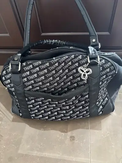 Aritzia TNA weekend bag, View more
