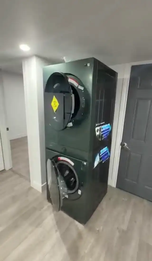 4 Bedroom Basement in Vaughan in Long Term Rentals in Mississauga / Peel Region - Image 5