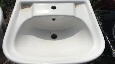 I deliver! White Sink, good shape! VINTAGE, View more