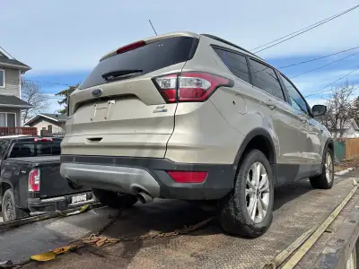 Paying $800cash for ford escape 2013 and up Regardless of the condition it doesn’t matter running or...