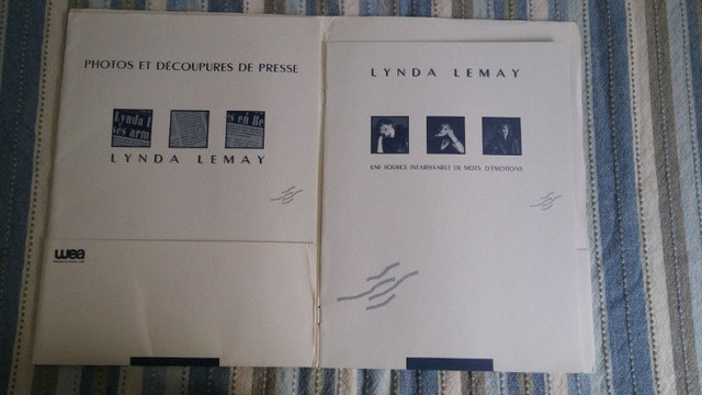 Première pochette publicitaire de LYNDA LEMAY dans Art et objets de collection  à Ville de Québec - Image 2