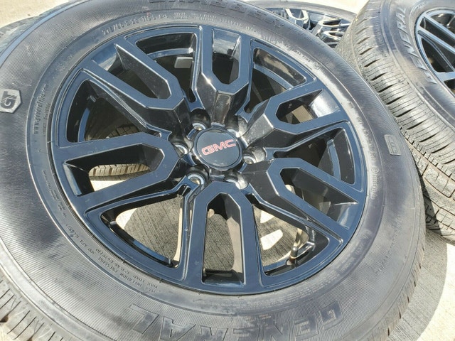 2022 GMC Sierra All Terrain OEM black 20in rims and tires | Tires ...