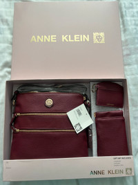 Anne Klein crossbody purse set. Brand new in box. 