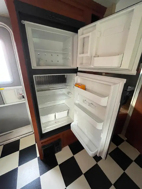 2016 19 ft RETRO RV CAMPER FOR SALE in Travel Trailers & Campers in Charlottetown - Image 9