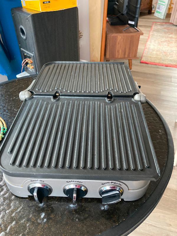 Griddler electric griddle and panini press. in Other in New Glasgow - Image 2