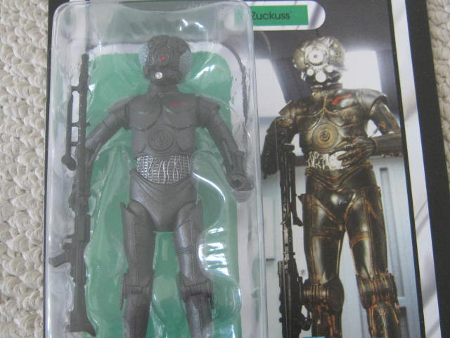 Star Wars The Black Series 4-LOM & ZUCKUSS Bounty Hunter 2 pack in Arts & Collectibles in Edmonton - Image 4