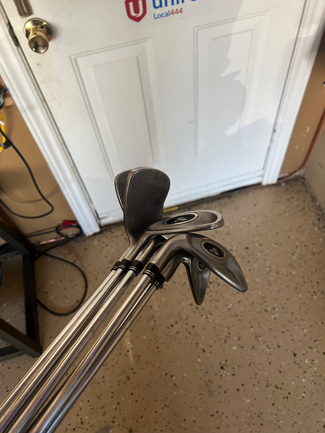 King Cobra SS-I golf irons in Golf in Windsor Region - Image 2