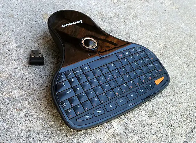 Lenovo Mini Wireless Keyboard N5901 in Mice, Keyboards & Webcams in Mississauga / Peel Region - Image 2