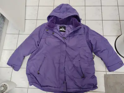 Ladies / Woman's Active Zone Winter Coat PLUS Size 3X. BRAND NEW, View more