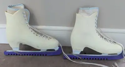 Tis the Season - for Ice Skatiing, View more