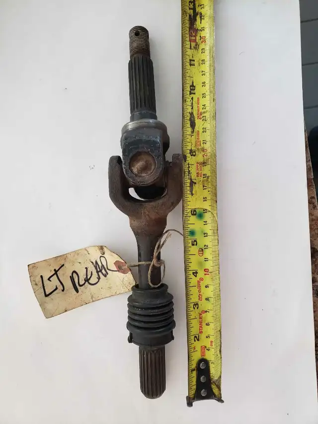 VTT suzuki 300,250 fwd 1987-1999 in Other in Longueuil / South Shore - Image 4