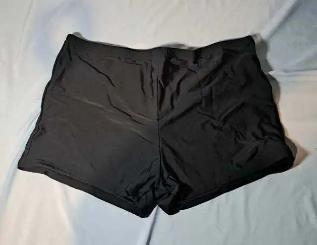 NEW Women's Black Tropical Tankini 2pc Swimsuit - Size 20W in Women's - Other in Edmonton - Image 7