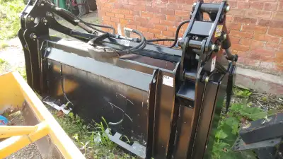 Like new Grapple, quick attach. $2500 obo. Serious inquiries only. Contact Jason 905-348-9604