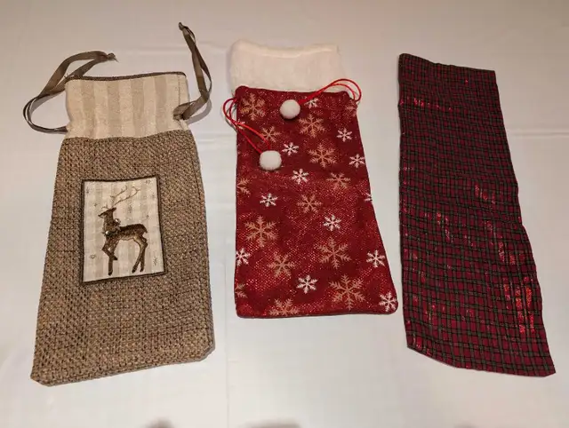 Christmas stockings, Christmas bags in Holiday, Event & Seasonal in Edmonton - Image 5