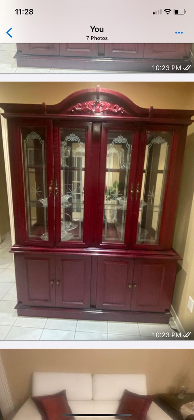 Hutch and Buffet  in Hutches & Display Cabinets in Mississauga / Peel Region