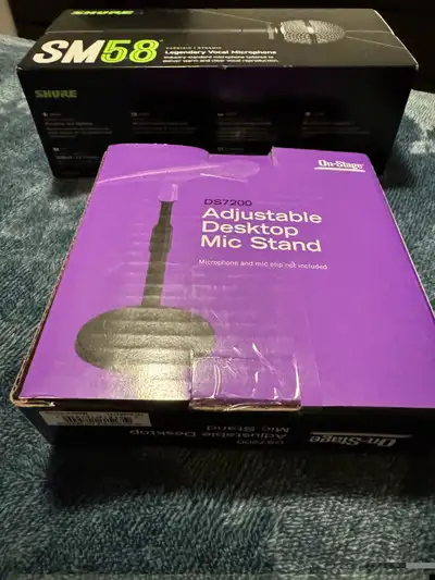 Weighted Table Top microphone stand - Like New, View more