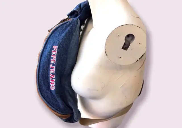 90s Waist Purse Bum Bag Pepe Jeans in Women's - Bags & Wallets in London - Image 7