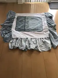 Bedding and curtains - Literie et Rideaux