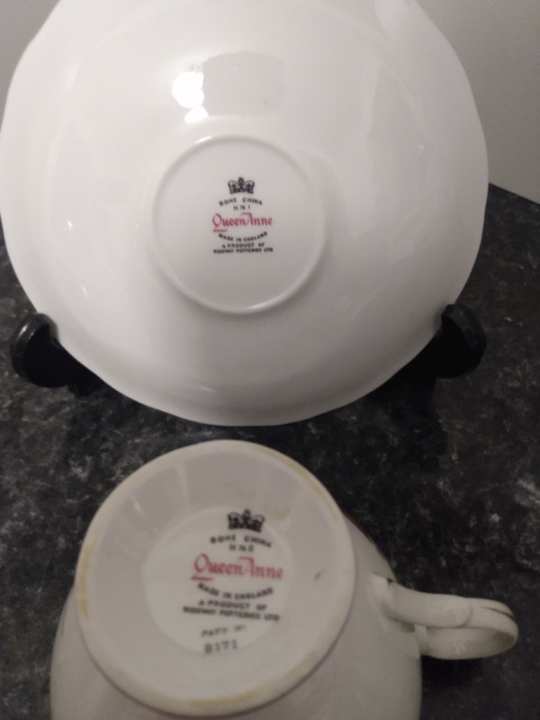 Vintage Queen Anne English Bone China, Tea Cups and Saucers Arts