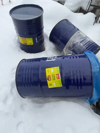 ♻️ •I have Blue Steel 55 gallon drums / barrels, that were used for food (mango pulp) previously. Go...