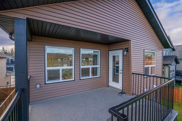 4 bed/ 2 bath home for RENT in College Heights 5