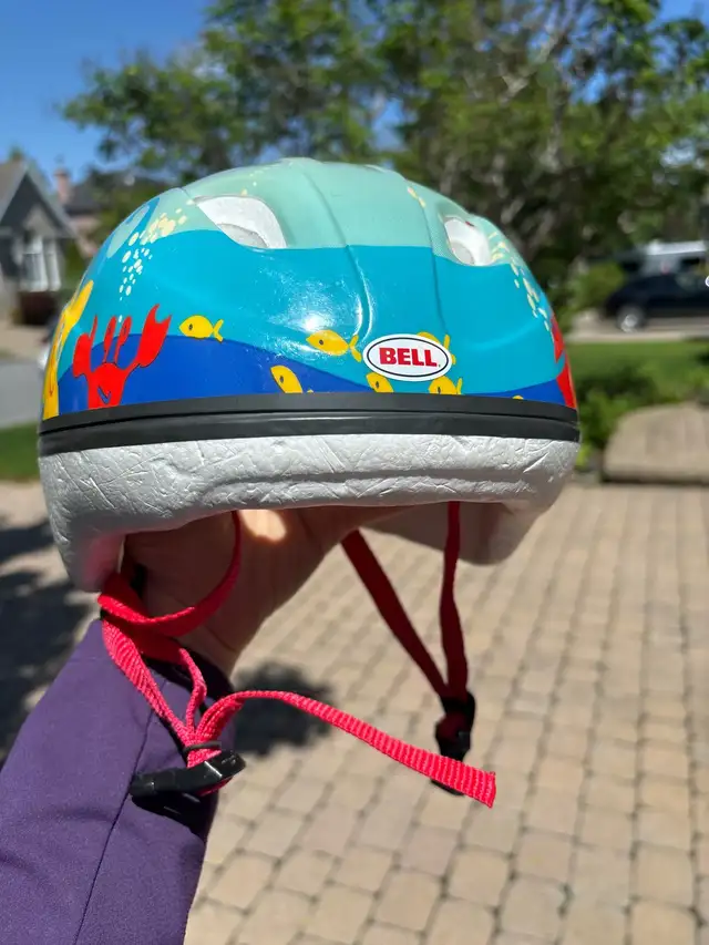 Casque vélo enfant  in Kids in Longueuil / South Shore - Image 3