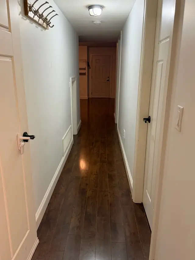 2 bedroom basement suite  in Long Term Rentals in Delta/Surrey/Langley - Image 2
