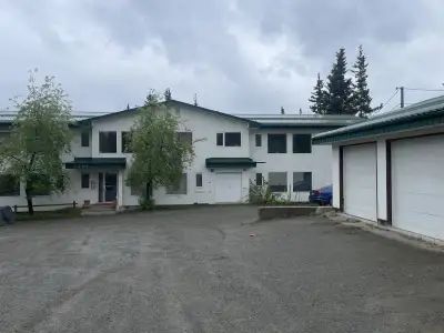 Available for January 1! Two bedroom unit on the second level of well maintained secure building in...