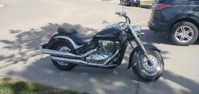 Suzuki boulevard 2020 , c850 is for sale for $7000. It's brand new only driven for 1300 kilometers....