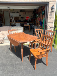 Vic craft dining table and chairs 