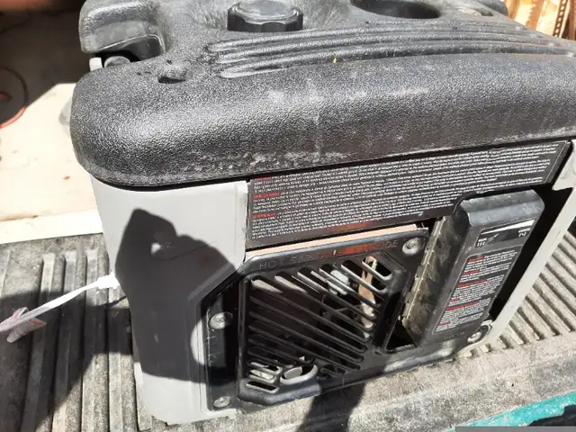 GENERATOR in Other in Whitehorse - Image 4