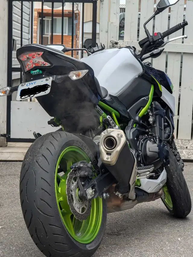 2021 Kawasaki Z900 ABS in Sport Touring in Timmins - Image 6