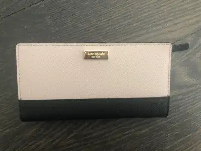 Kate spade slim bifold wallet, View more