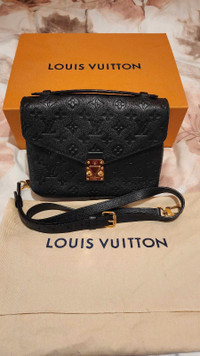 Louis Vuitton Pochette Metis Empreinte leather (black) 