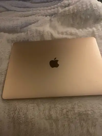 MacBook Air 2020 (ish), View more